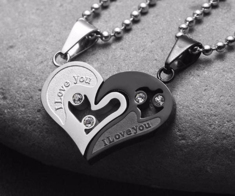 I Love You Couples Heart Necklace Set